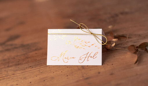  glamour winietki ślubne wizytówki na stół weselny eleganckie złocone napisy