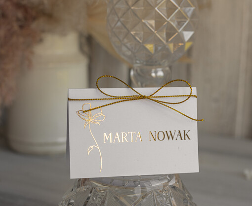  glamour eleganckie winietki na stół weselny wizytówki ślubne złote glamour, ozdobne winietki na ślub wizytówki dla gości weselnych, złote lub srebrne napisy