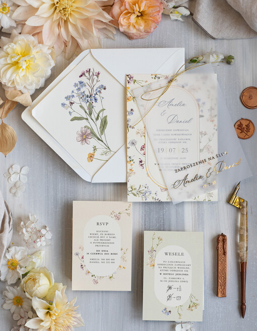  Rustykalne i Natura zaproszenia ślubne z delikatną grafiką, zaproszenia na ślub w stylu rustykalnym, zaproszenie ślubne proste i delikatne, kwiatowe zaproszenia ślubne