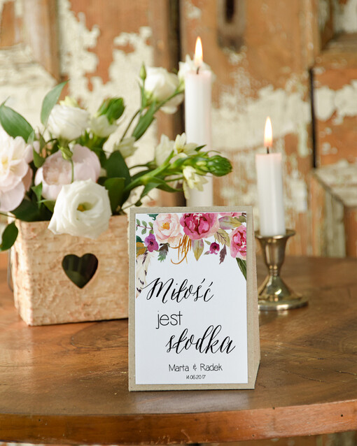  Boho/Etno/Pióra numerek na stół weselny, w stylu boho kwiatowe wzory