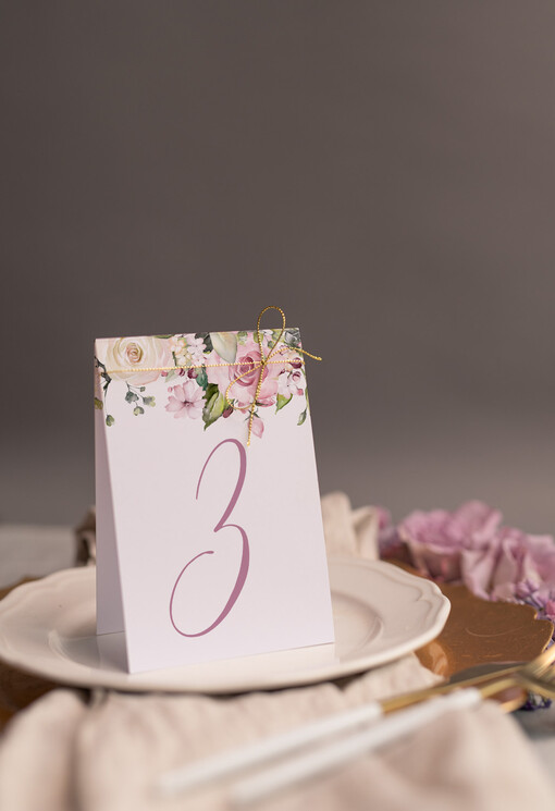  Boho/Etno/Pióra numerki na stoliki ślubne, w stylu boho kwiatowe grafiki