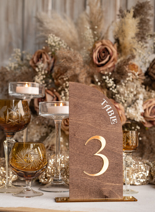  Rustykalne Drewniane numerki na stół weselny, rustykalne numery stołów weselnych, rustykalne numerki na stol weselny, drewniane numery stolow weselnych