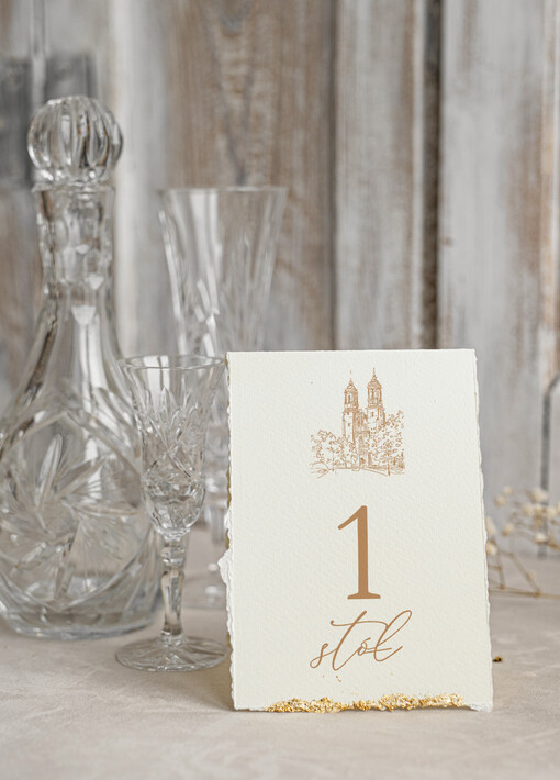  Glamour Złocone szarpane brzegi Numery na stoły weselne, numerki na stół stoły weselne, zlocone klasyczna elegancja, usadzenie gości numery na stół weselny, złote złocone eleganckie i klasyczne