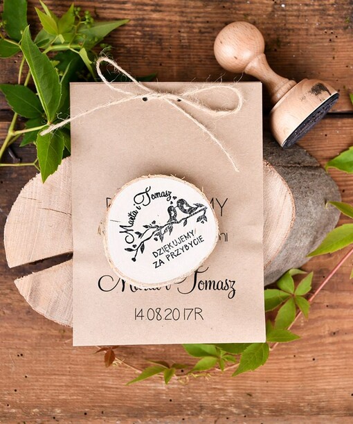  Magnesy breloki Zdrapki ślubne podziękowania dla gości weselnych magnesy na lodówkę  drewniany krążek w torebce