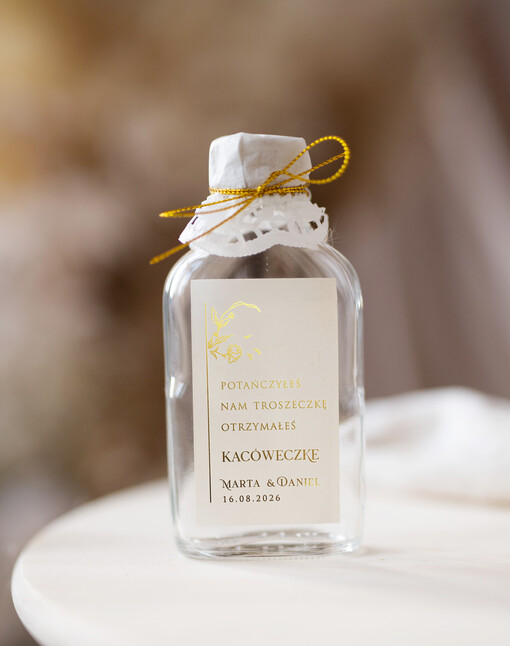  Butelki upominki dla gości weselnych, małe buteleczki na własny alkohol, pomysł na prezent dla gosci weselnych 