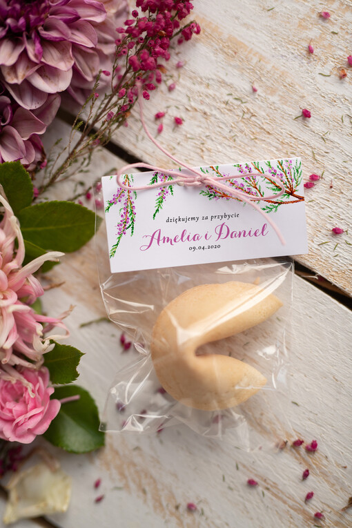  Ciasteczka z wróżbą prezenty dla gości na weselu, ciastko z dedykacja i wrozba