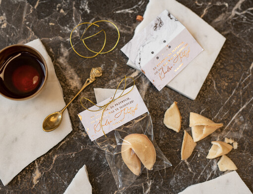  Ciasteczka z wróżbą pomysłowe podziękowania dla gości, ciasteczka z dedykacja i wrozba