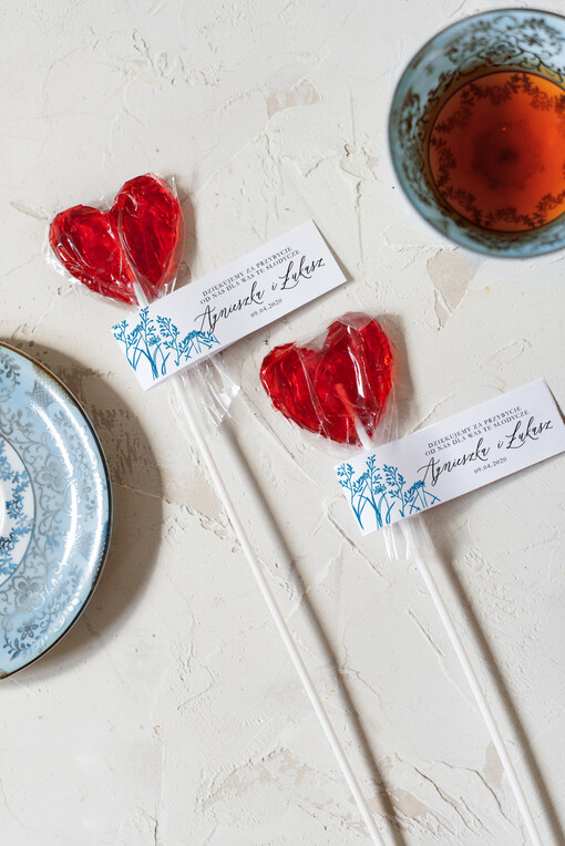  Lizaki podziękowanie za przybycie na uroczystość słodki podarek od Państwa Młodych   