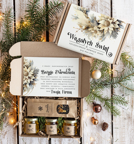  słodkie zestawy  Drobne prezenty świąteczne biznesowe, drobne prezenty swiateczne od firm z logo, drobne prezenty dla pracowników od firmy firmowe zestawy świąteczne z herbatą