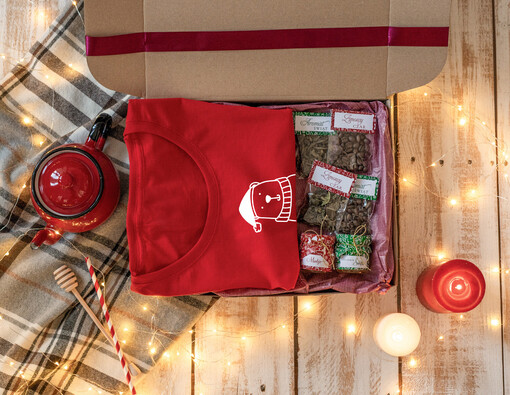  koszulki świąteczna koszulka różne rozmiary, czerwona świąteczna koszulka, koszulka świąteczna z nadrukiem,  prezent na święta koszulka z nadrukiem 