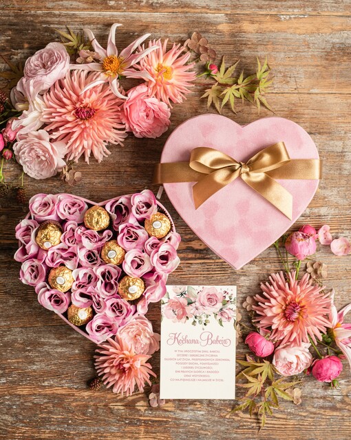  Prezenty dla Babci prezenty dla babci flowerbox z okazji dnia babci kwiaty w pudełku dla dziadków 