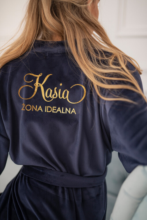  Szlafrok Ślubny dla Panny Młodej Welurowy Szlafrok dla Panny Młodej Złote Napisy, Welurowy Szlafrok Ślubny z Imieniem Panny Młodej