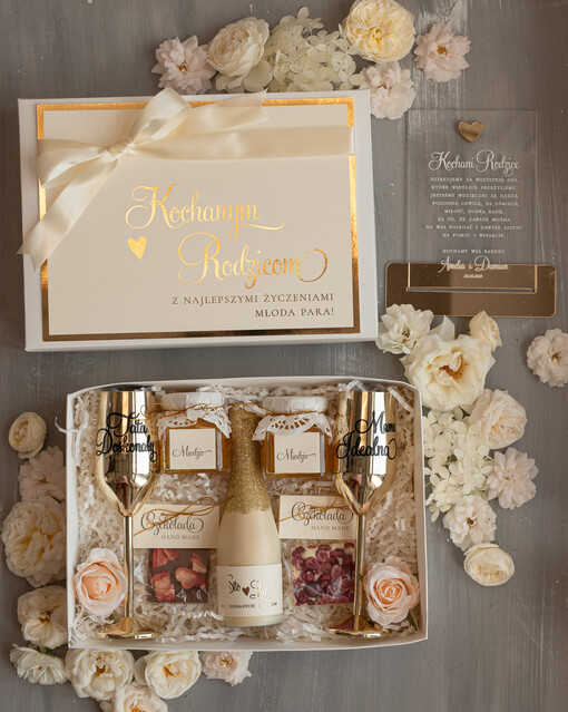 zestawy prezentowe do wina i szampana  pamiątka dla Rodziców z wesela, podziękowania ślubne dla rodziców, prezent dla Rodziców na weselu, podziękowanie dla Rodziców od Młodej Pary