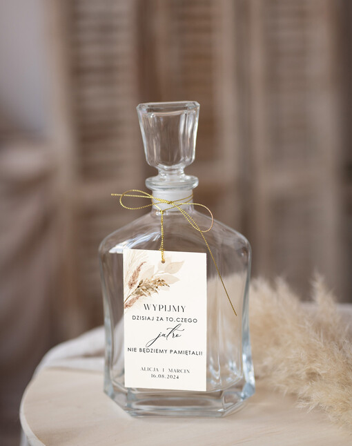  Nowoczesne prosta forma  nowoczesne zawieszki ślubne, rustykalne zawieszki na alkohol z dowolną treścią, ozdobna zawieszka na wódkę weselną, etykieta na butelki