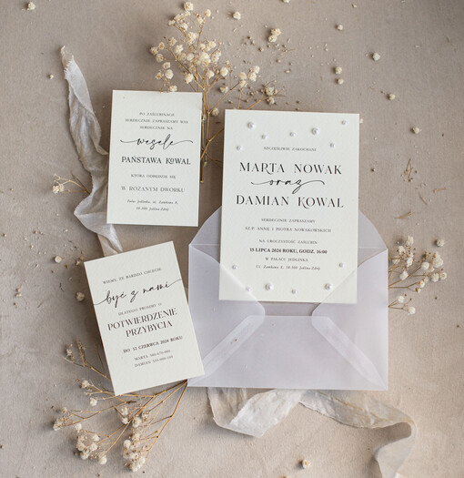  z perełkami / tłoczeniem zaproszenia ślubne z perełkami, minimalistyczne zaproszenie na ślub z perełkami i kalką, rwane złocone zaproszenie na ślub cywilny perły
