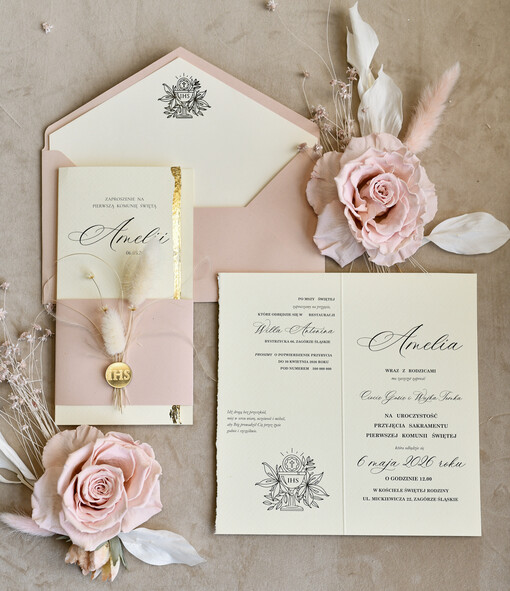  dziewczynka  Podłużne różowe złocone zaproszenia na Komunię nowoczesne  Zaproszenia komunijne personalizowane