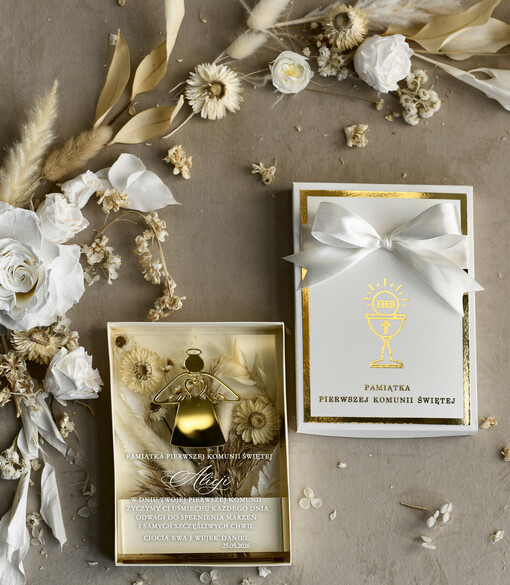  pamiątki na komunie  Statuetka pamiątka Pierwszej Komunii w pudełku, personalizowana Pamiątka Komunijna opakowanie na pieniądze