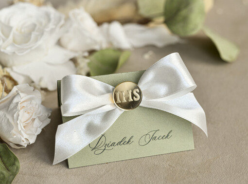  winietki  naturalne winietki na komunię, winietka dekoracja stołu na komunii, komunijne winietki szałwiowe