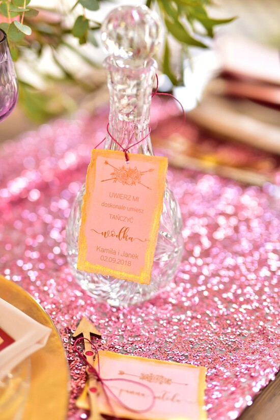 Zawieszki na butelki glamour zawieszka na alkohol weselny, złote ze śmieszną treścią 03/GlgA/zw