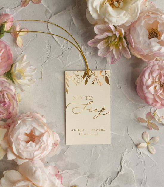 Zawieszki na butelki glamour etykiety na butelki weselne, złote z dowolną treścią, ozdobna zawieszka na wódkę weselną, etykieta n 02/goldsk/zw