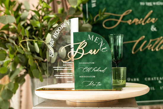 Menu glamour eleganckie menu weselne, welurowe menu weselne, karty dań na stoły weselne, dekoracja stołów weselny 01/velgreen/menu