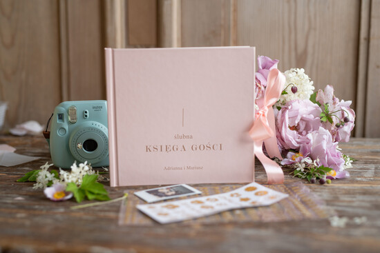Księgi wpisów gości Rustykalne/retro ksiega zyczeń na wesele kolorowa personalizowana  02/geom/kwg