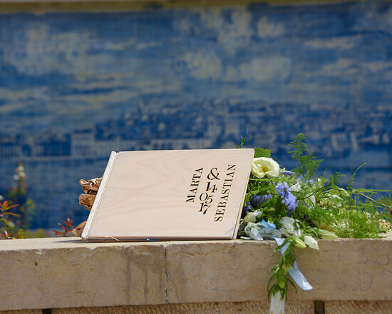 Księgi wpisów gości Drewniane  księgi pamiątkowe i albumy na wpisy gości weselnych, rustykalny drewniany 01/drGR/kwg