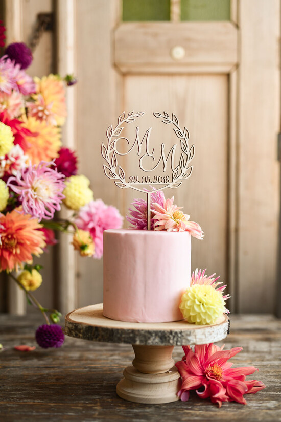 Figurki na tort / cake topper statuetki drewniane figurki na tort    151/rsstn/ST