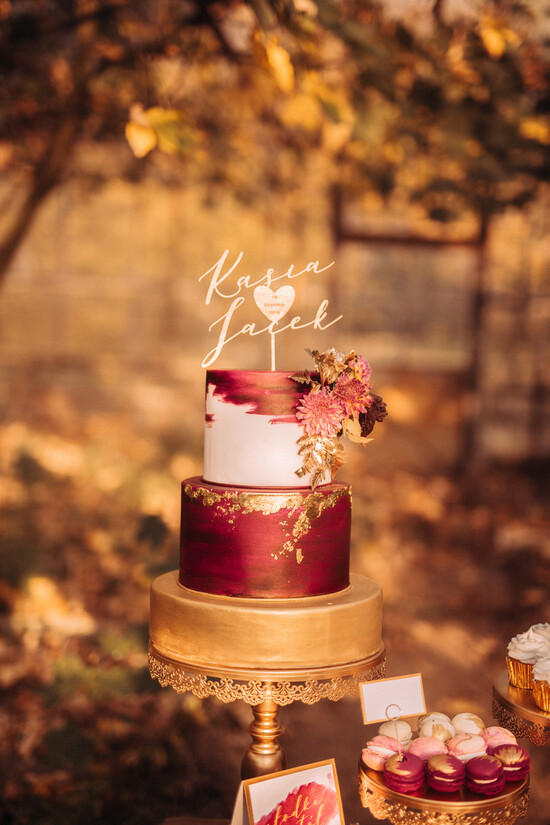 Figurki na tort / cake topper statuetki złote statuetki na tort    01/szkla/ST