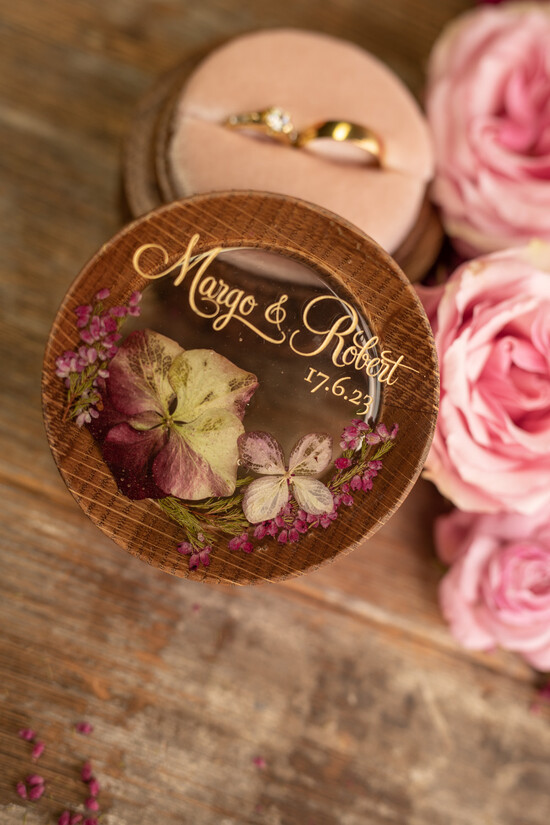 Pudełka Szkatułki na Obrączki szkatułki drewniana szkatułka  pudełko na obrączki ślubne przezroczyste wieczko wasze imiona i data  , pudełec 400/pudkwia/szk