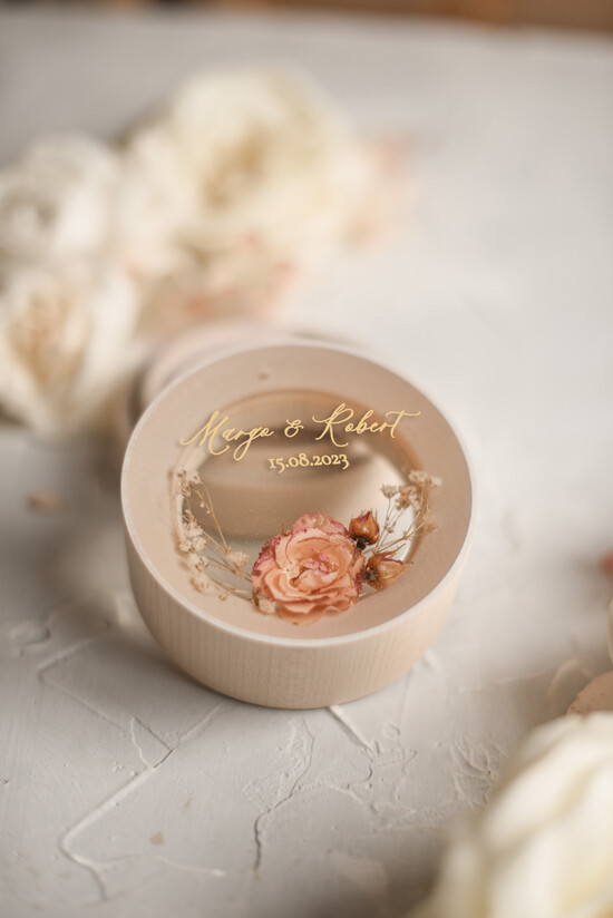 Pudełka Szkatułki na Obrączki szkatułki szkatułka na obrączki wasze imiona i data 26/pudkwiat/szk