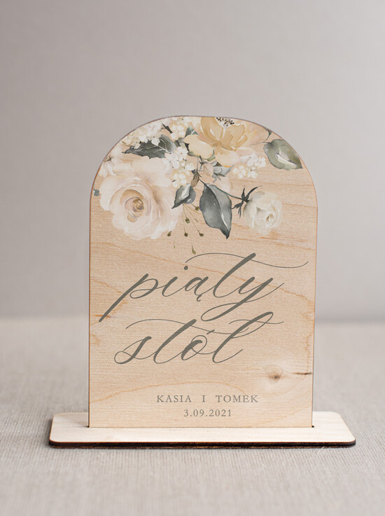 Numery na stół Rustykalne rustykalne numery na stół weselny numeracja stołów weselnych drewniane    04/drw/nrS