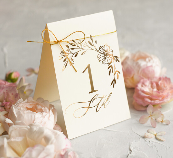 Numery na stół Glamour numery na stół gości weselnych, złote numerki na stol weselny w stylu glamour, eleganckie numerki na 04/goldsk/nrS