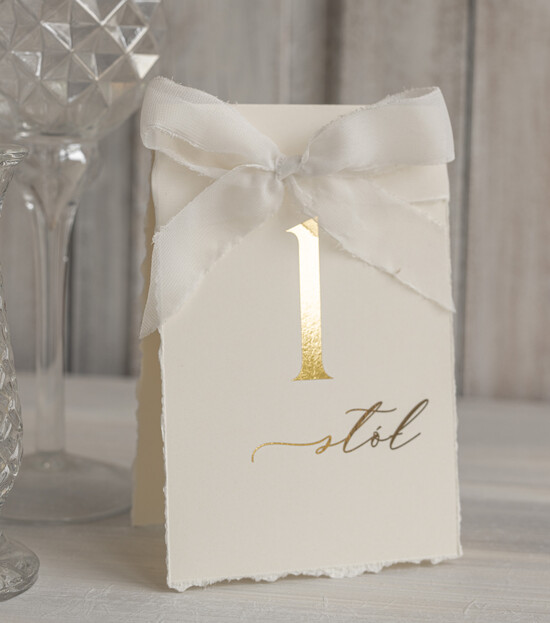 Numery na stół Glamour usadzenie gości numery na stół weselny, złote klasyczne i eleganckie numery na stoły weselne, wydzie 01/wydzZłws/nrS
