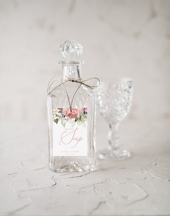 Zawieszki na butelki botaniczne podróżnicze  etykieta na wódkę weselną, boho dowolny tekst 1/roses/zw