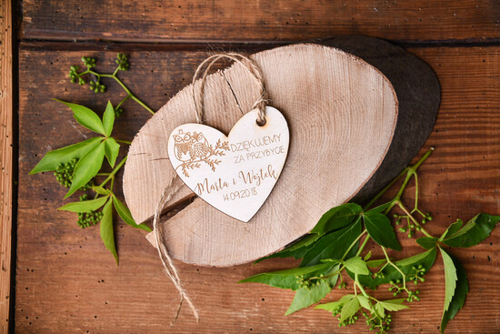 Podziękowania dla Gości Weselnych Zawieszki bileciki do prezentów upominki ślubne od pary młodej dla gości weselnych, personalizowane zawieszki do prezentów 08/rstKOR/pg