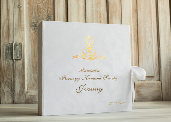 Albumy ślubne Pudełka na zdjęcia  album na zdjęcia  Pamiątka Pierwszej Komunii Świętej, Personalizowany Album na zdjęcia, Prezent na Pierwszą Komunię Św 01/pkm/alb