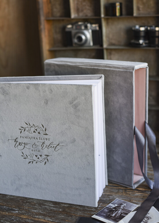 Albumy ślubne Pudełka na zdjęcia  album na zdjęcia  Welurowy duży album na zdjęcia Ślubne - Fotoalbum Ślubny w Pokrowcu Na zdjęcia z Instaxa Ankiety Ksi 03/velalbZES/alb