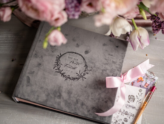 Albumy ślubne Pudełka na zdjęcia  album na zdjęcia  ślubny album na prezent welurowa okładka  18/instaxvelurM/alb