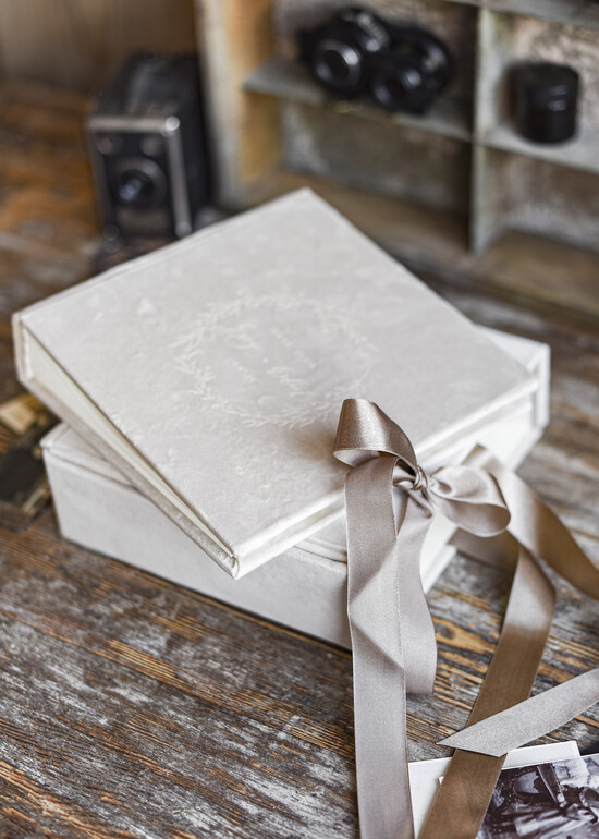 Albumy ślubne Pudełka na zdjęcia  album na zdjęcia  Welurowy Presonalizowany  album na zdjęcia Ślubne - Fotoalbum Ślubny w Pokrowcu Na zdjęcia z Instaxa 01/velalbMZES/alb