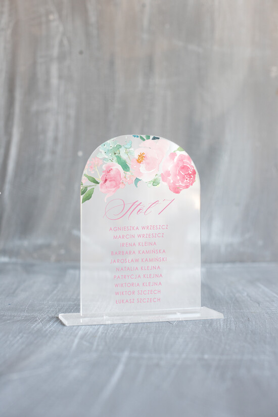 Numery na stół Akryl numerki na stoliki ślubne, akrylowe 104/akrylUV/nrS