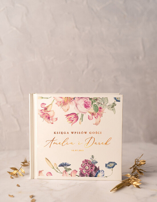 Księgi wpisów gości glamour złocone napisy wyjątkowa księga wpisów gości z kwiatową grafiką w różowych kolorach  02/goldw/kwg