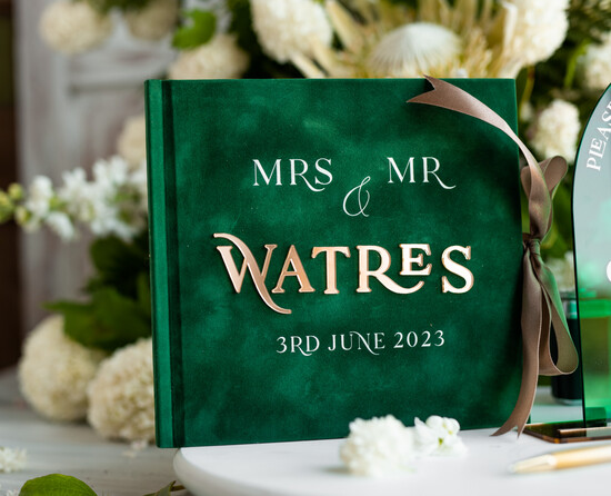Księgi wpisów gości welurowe zielona księga gości i album na zdjęcia w jednym, album na życzenia i zdjęcia z fotobudki, pamiątkow 01/velgreen/kwg