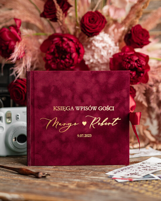 Księgi wpisów gości welurowe bordowa księga wpisów gości, złote napisy na okładce, elegancja welurowa księga wpisow gosci 16/velWsM/kwg