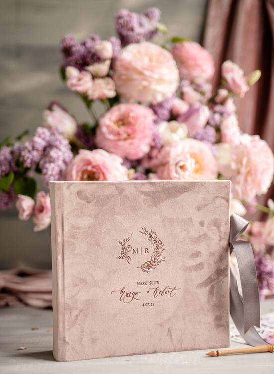 Księgi wpisów gości welurowe mała welurowa księga gości weselnych z ankietami lub waszymi wydrukami na ploaroidy i fotki z fotobu 03/inxVelWsSR/kwg