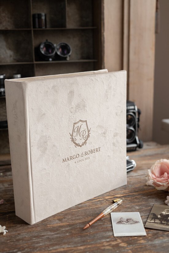 Księgi wpisów gości welurowe duża księga gości weselnych personalizowana welurowy album na zdjęcia polaroid    16/inxVelD/kwg