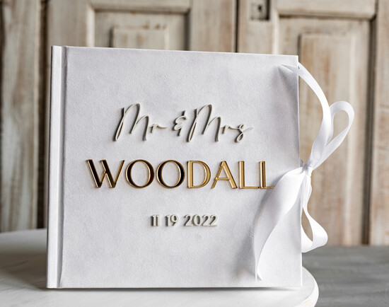 Księgi wpisów gości welurowe biała ślubna księga gości i album na zdjęcia w jednym, album na życzenia i zdjęcia z fotobudki, wese 03/velwhite/kwg