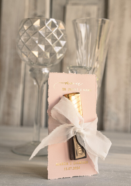 Słodkości / miodki - czekoladki Czekoladki oryginalne prezenty dla gości weselnych, czekoladka personalizowana dla gości weselnych, czekoladki  02/wydzZłws/merci