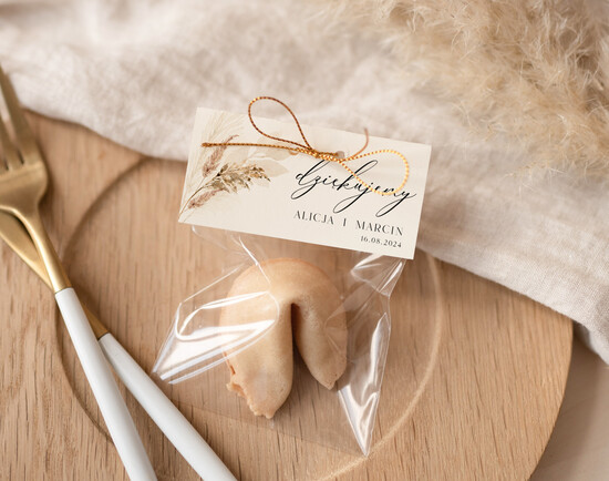 Podziękowania dla Gości Weselnych Ciasteczka z wróżbą podziękowania dla gości ciasteczka z wróżbą, ciekawe pomysły na prezenty dla gości, ciasteczka z wró 20/Now/ciasteczko