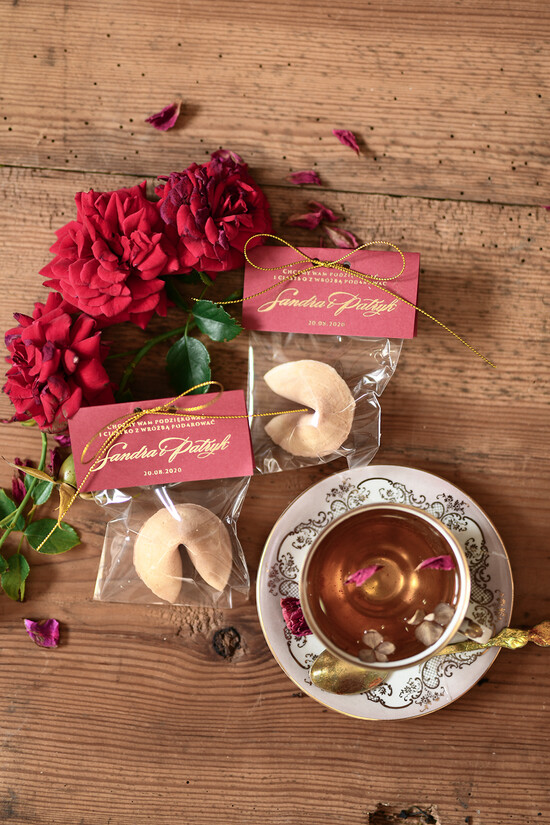 Podziękowania dla Gości Weselnych Ciasteczka z wróżbą podarunki dla gości weselnych, chińskie ciasteczko 01/Gfolder/podzciastko